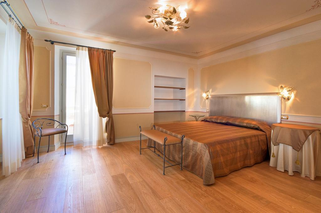 Il Vicolo Relais Bed & Breakfast ซีโรโล ห้อง รูปภาพ